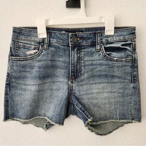 Kut from the Kloth Gidget Fray Denim Shorts size 4 30 Frayed Hem Cut Off Jean